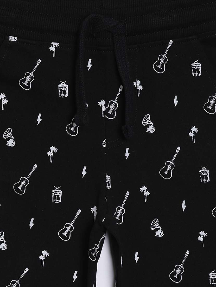 boys pack of 2 printed mid rise regular fit shorts - 22092220 - Standard Image - 5