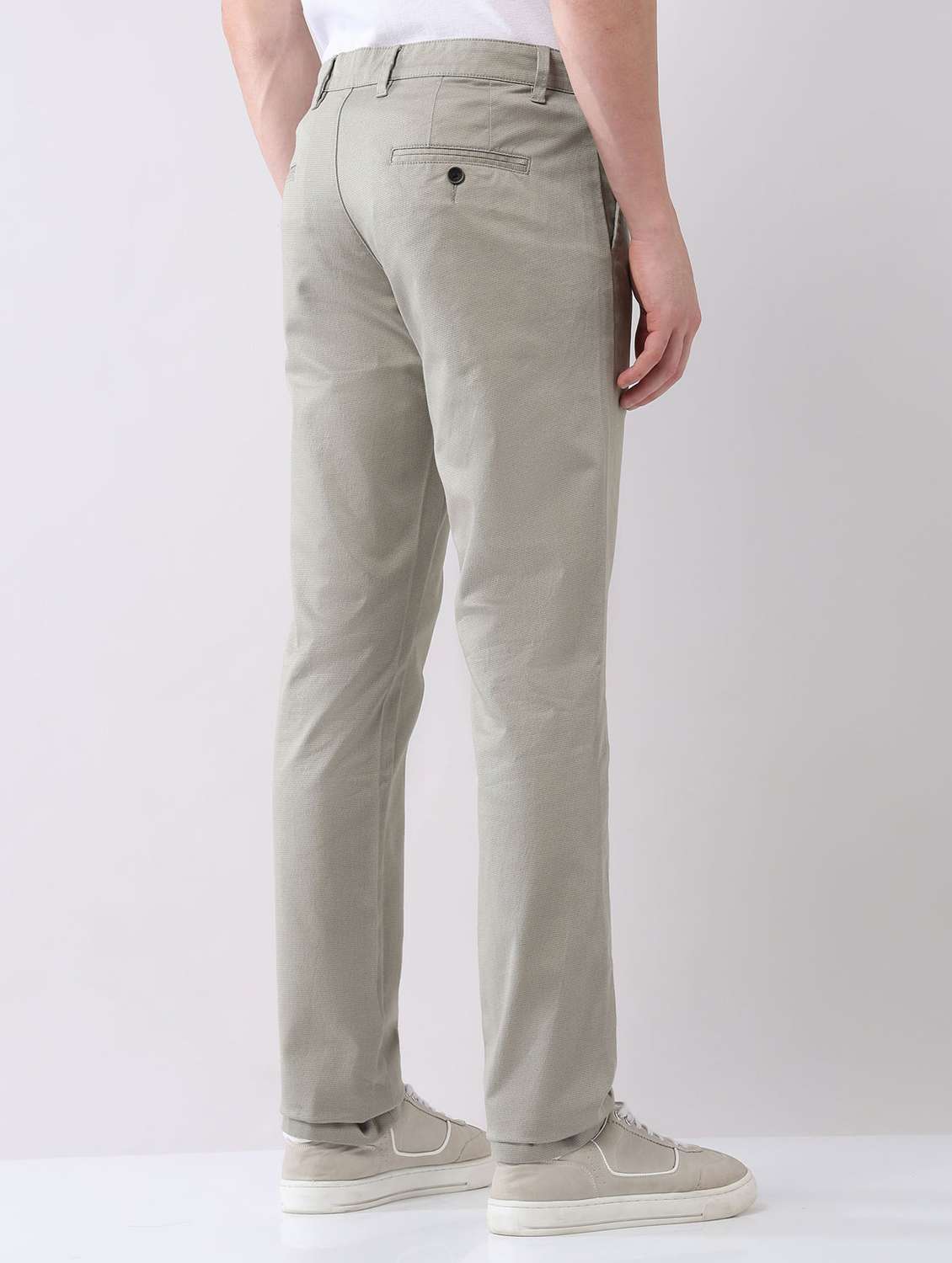 men solid mid rise flat front chinos trouser - 22092319 - Standard Image - 3