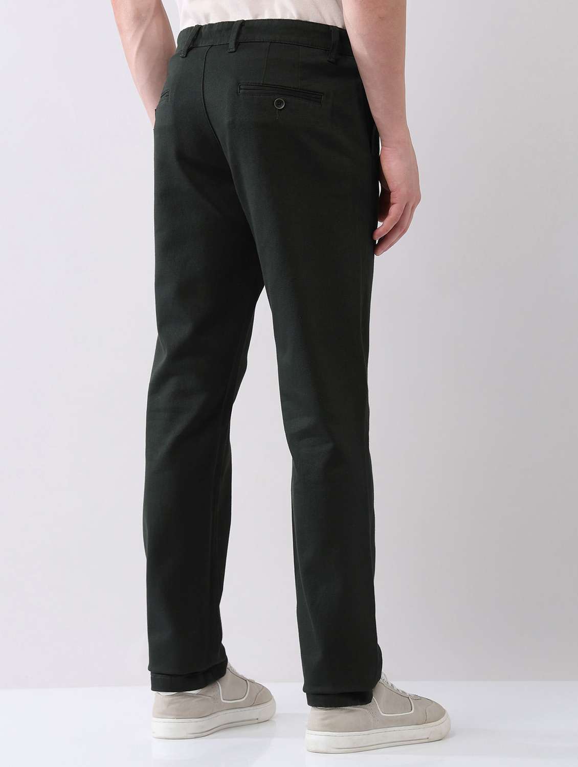 men solid mid rise flat front chinos trouser - 22092320 - Standard Image - 3