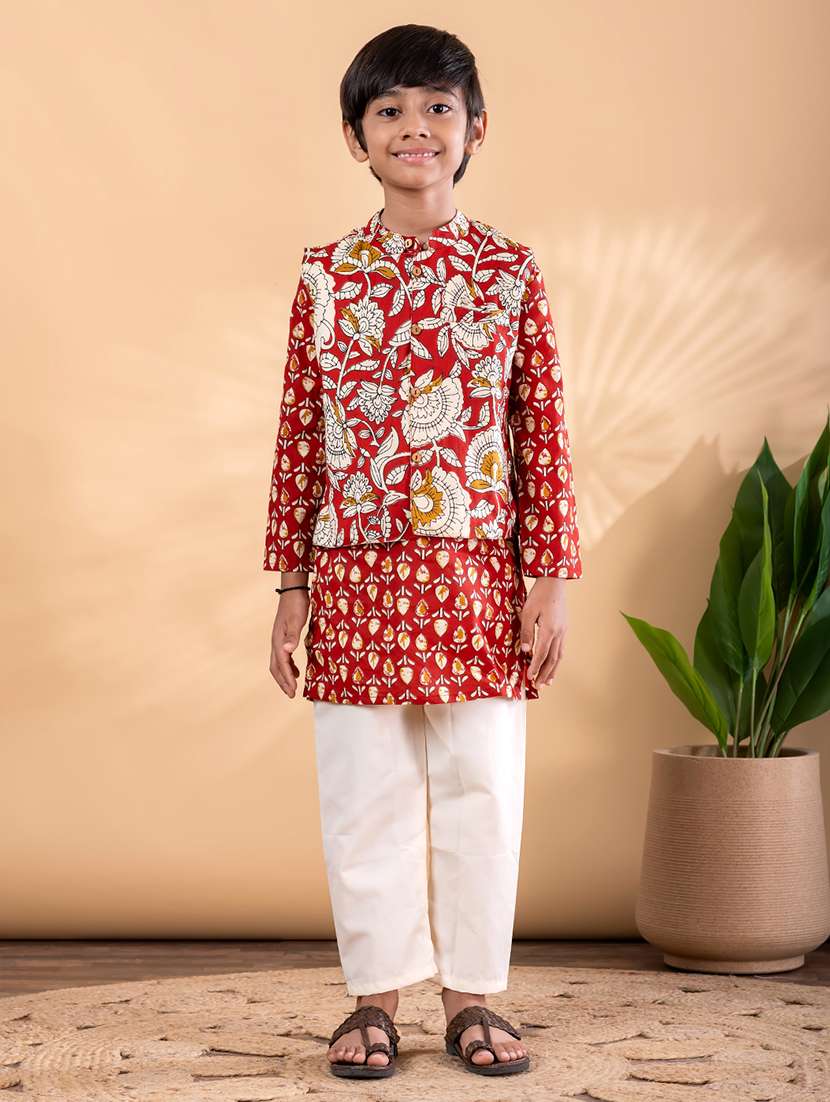 red cotton kurta sets kurtas & set - 22092339 -  Zoom Image - 0