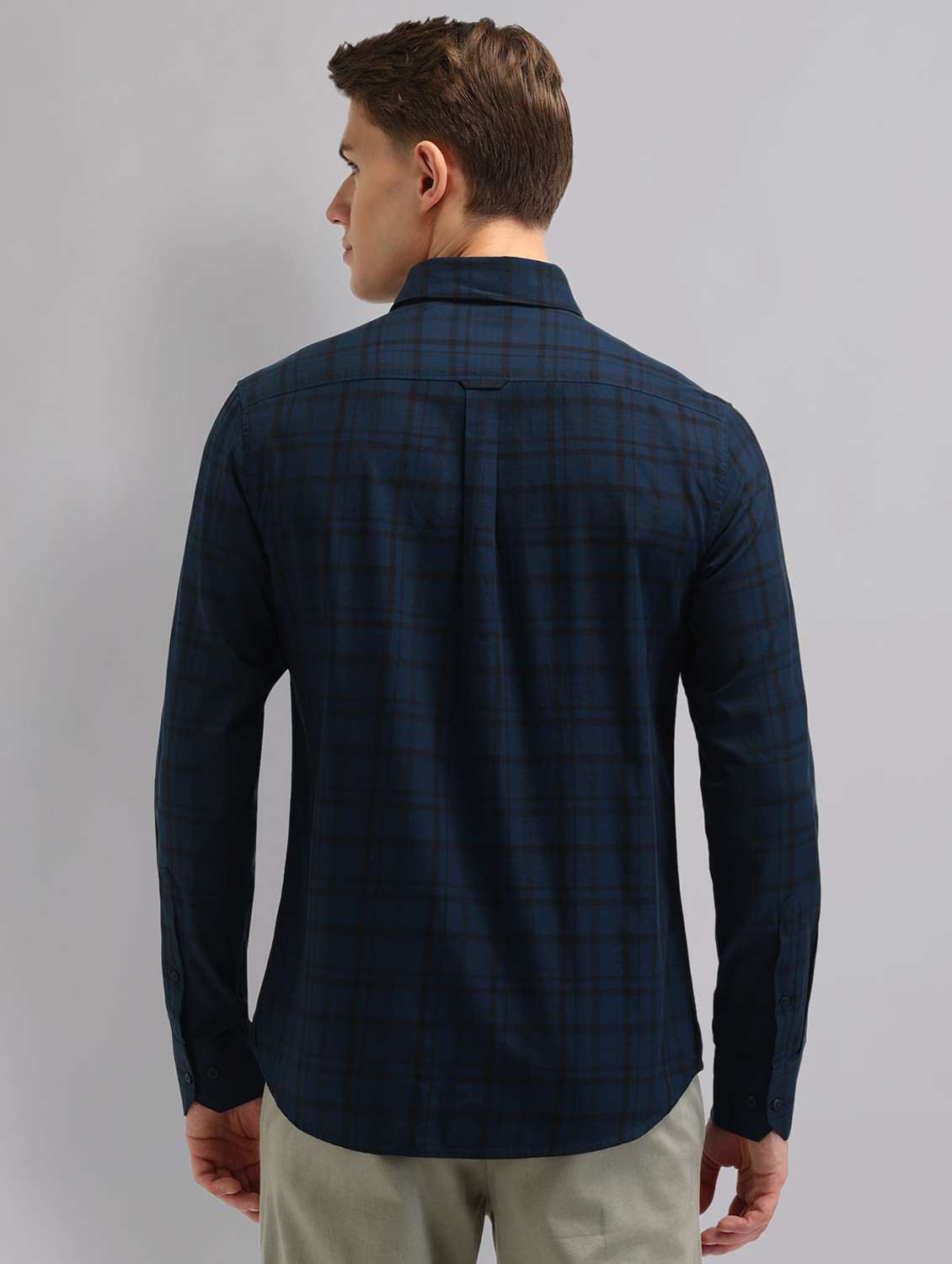 men checkered long sleeve regular fit casual shirt - 22092480 -  Standard Image - 3