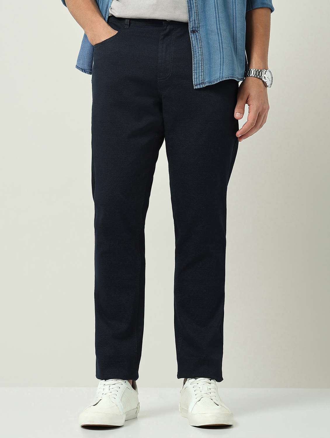 men solid mid rise flat front chinos trouser