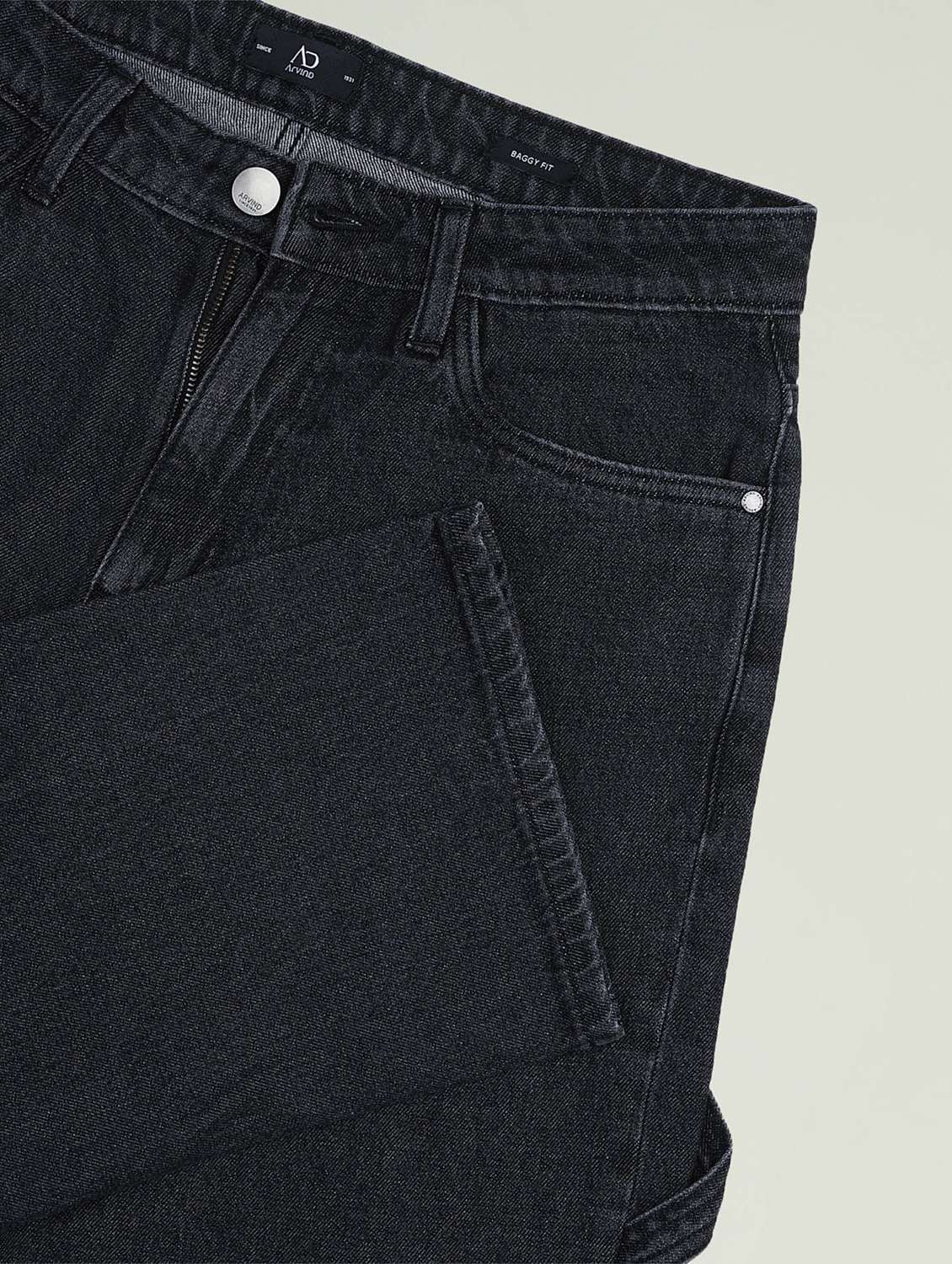 men plain mid rise full length jeans - 22092538 - Standard Image - 5