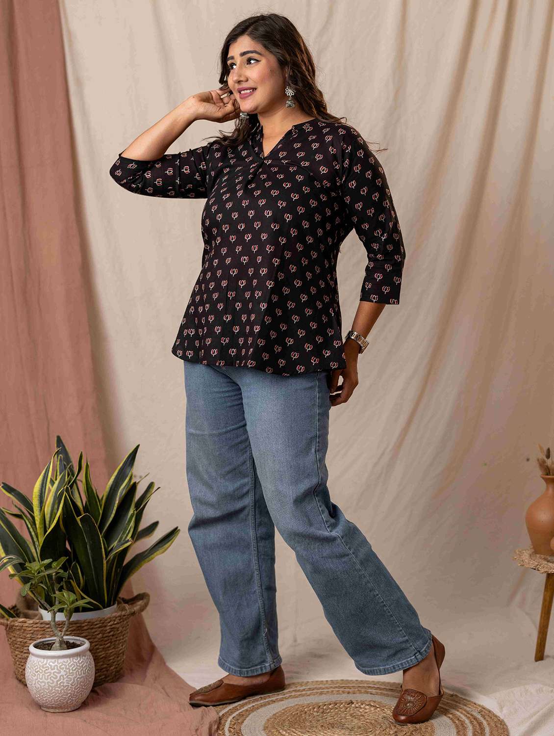 women floral three quarter sleeve a-line kurti - 22092620 - Standard Image - 3