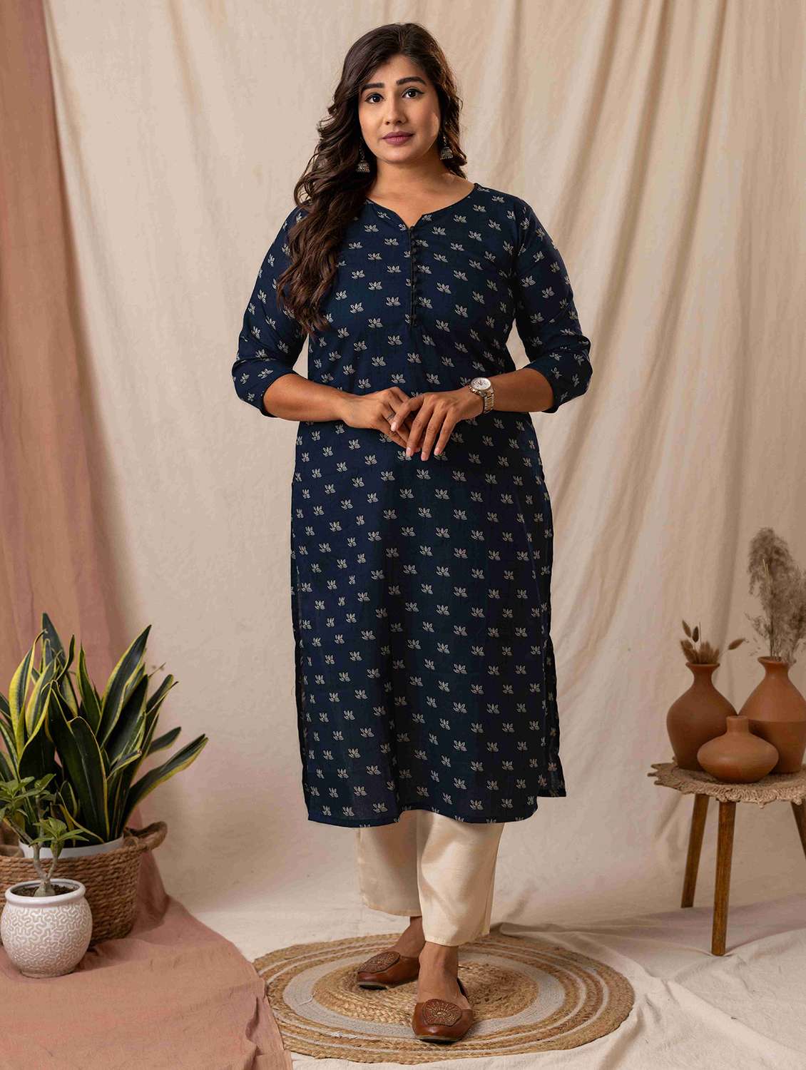 women floral three quarter sleeve straight kurta 