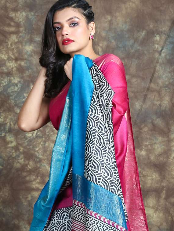 women printed casual wear saree with blouse - 22092654 - Standard Image - 3