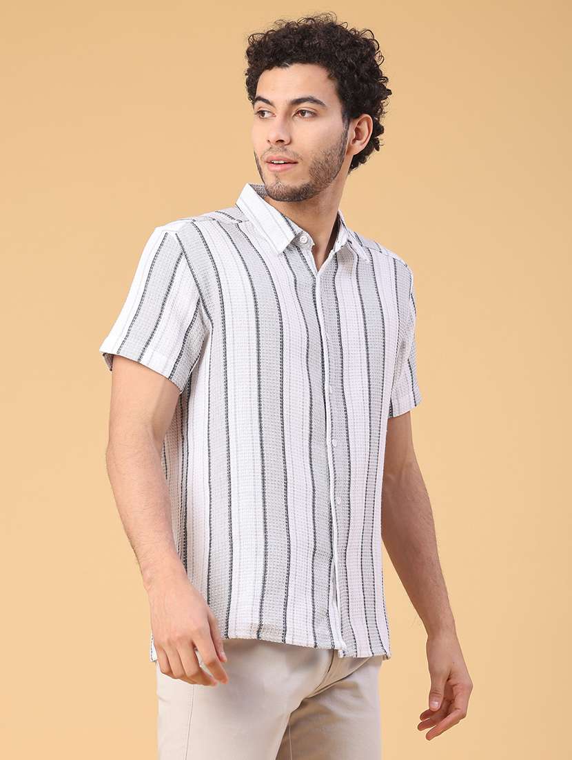 men striped short sleeve regular fit casual shirt - 22092881 -  Standard Image - 3