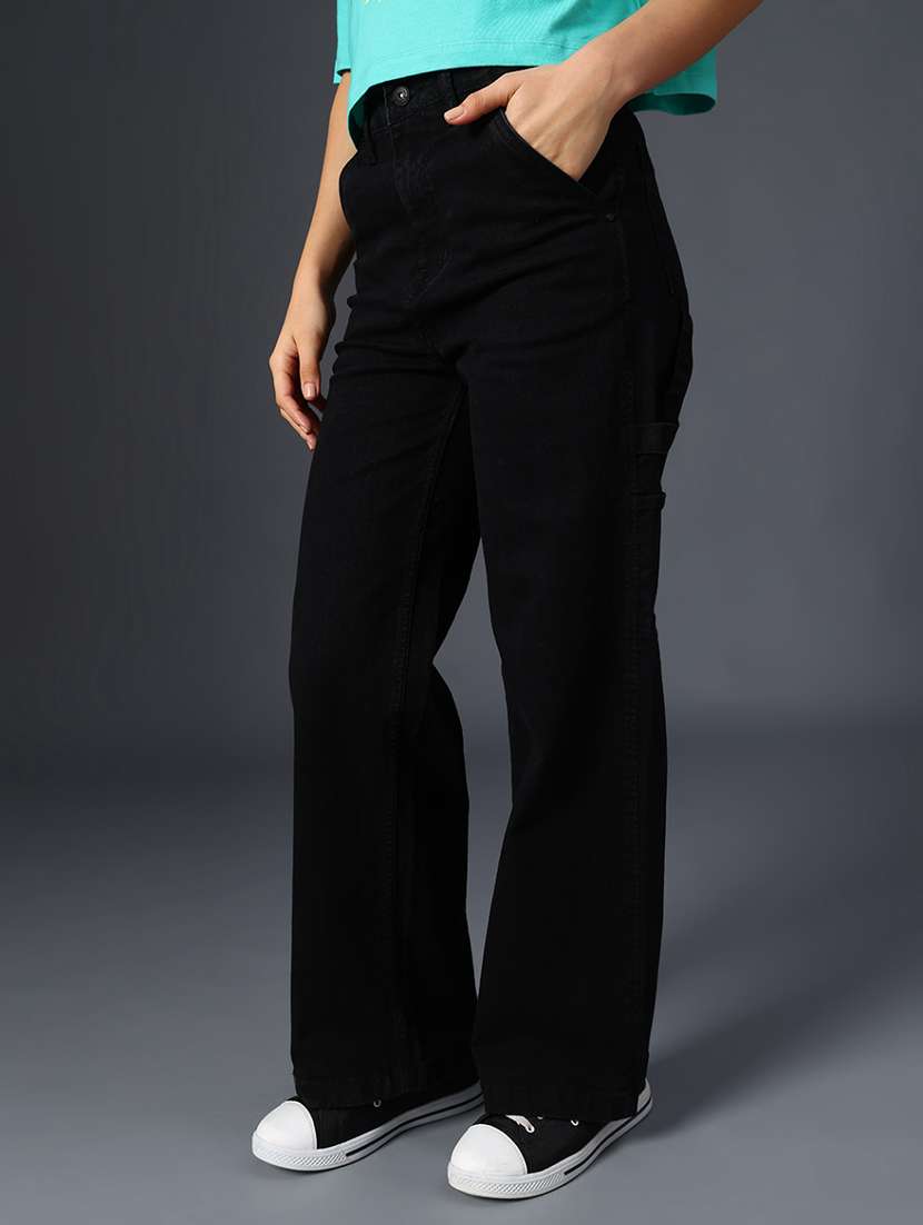 women solid mid rise straigt fit jean