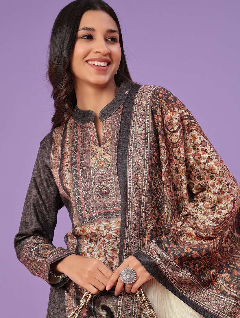 women self design long sleeve kurta pant with dupatta set - 22093062 -  Standard Image - 3