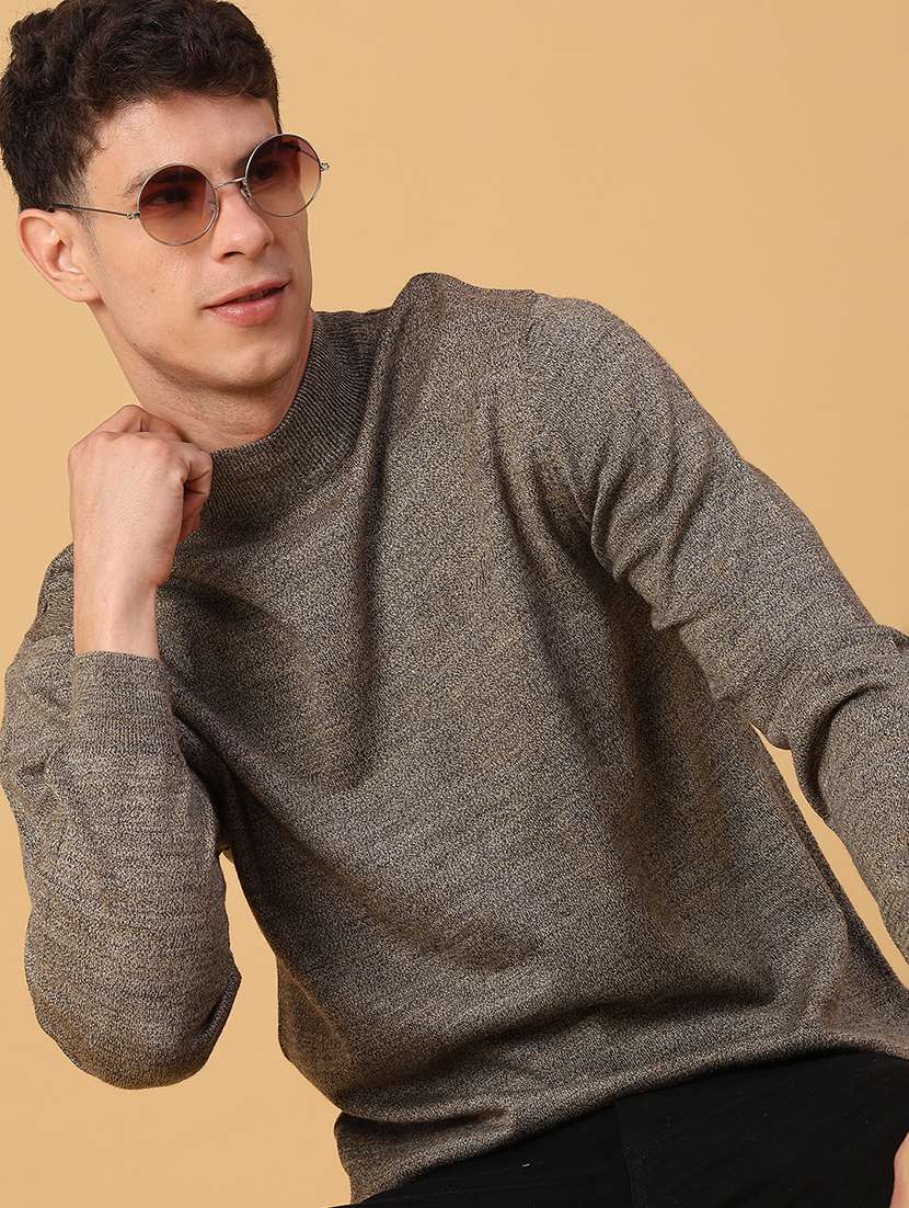 men solid long sleeve regualr fit pullover