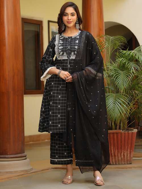 women embroidered three quarter sleeve kurta pant with dupatta set - 22093243 -  Standard Image - 0