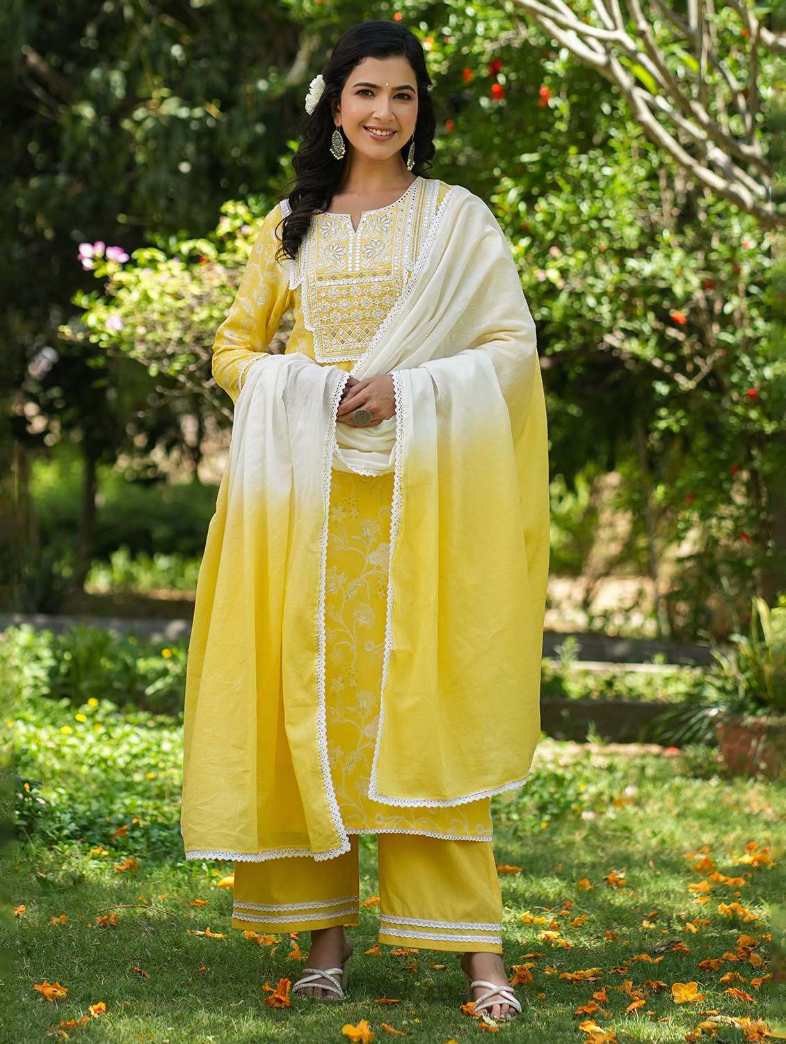 women embroidered three quarter sleeve kurta pant with dupatta set - 22093249 - Zoom Image - 0