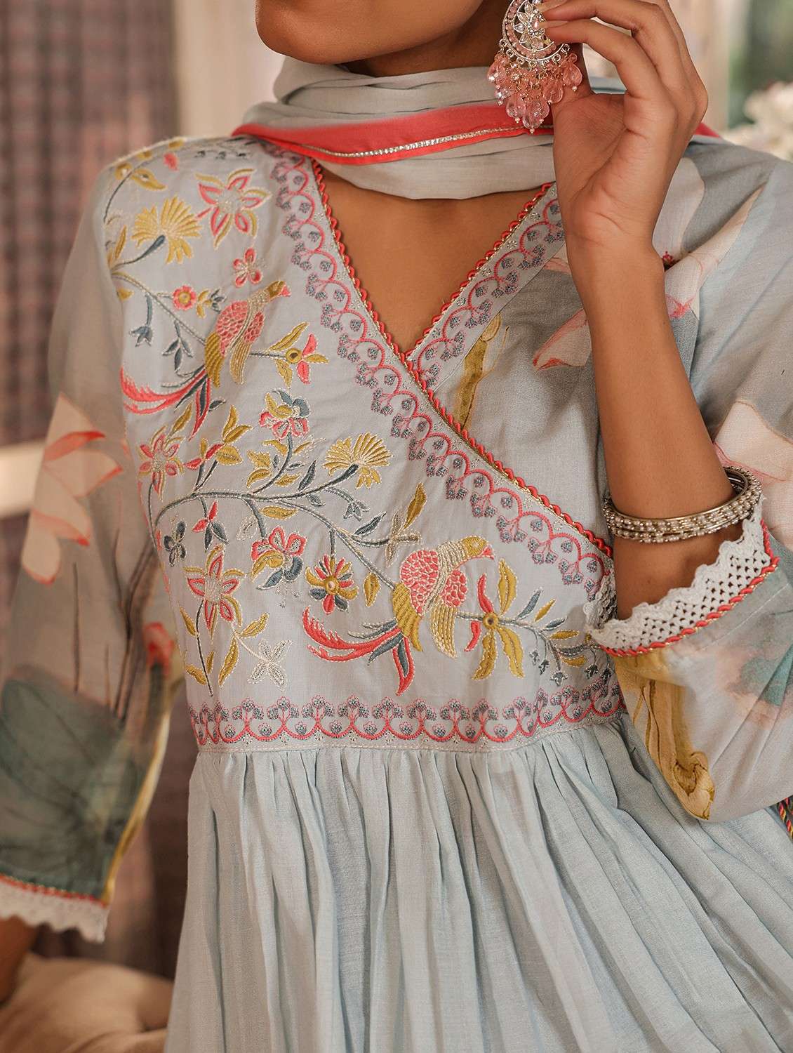 women embroidered three quarter sleeve kurta pant with dupatta set - 22093266 - Standard Image - 5