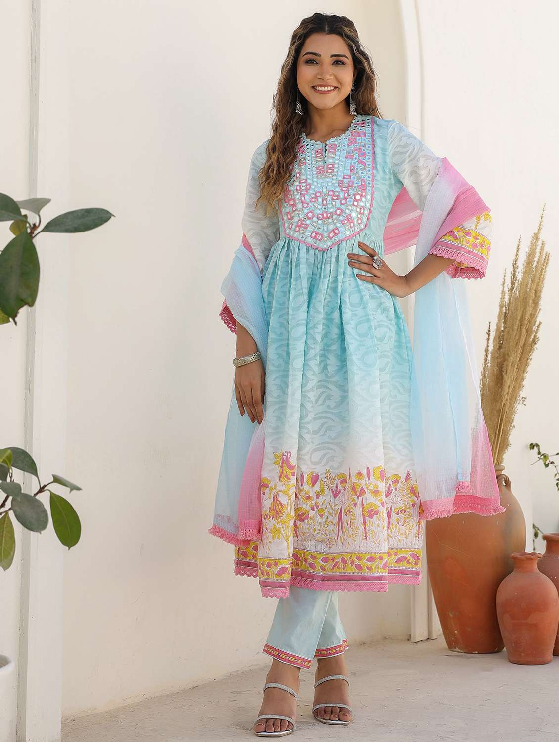 women embroidered long sleeve kurta pant with dupatta set - 22093273 -  Zoom Image - 0