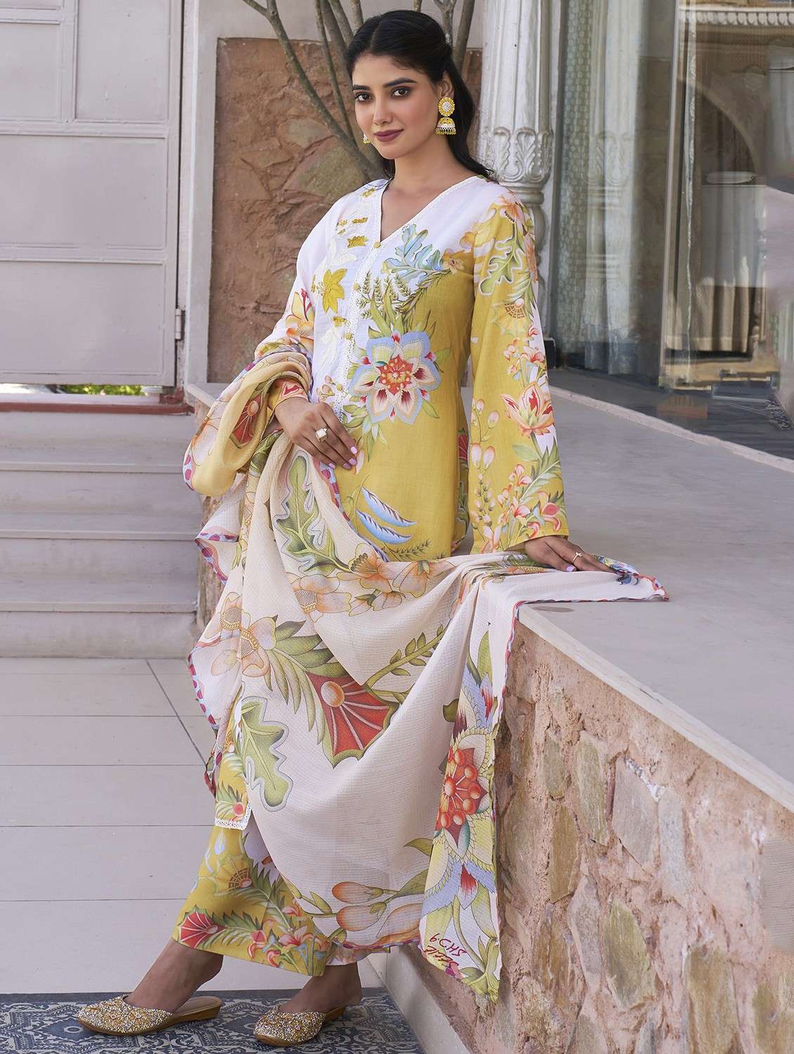 women embroidered long sleeve kurta pant with dupatta set - 22093277 - Standard Image - 3