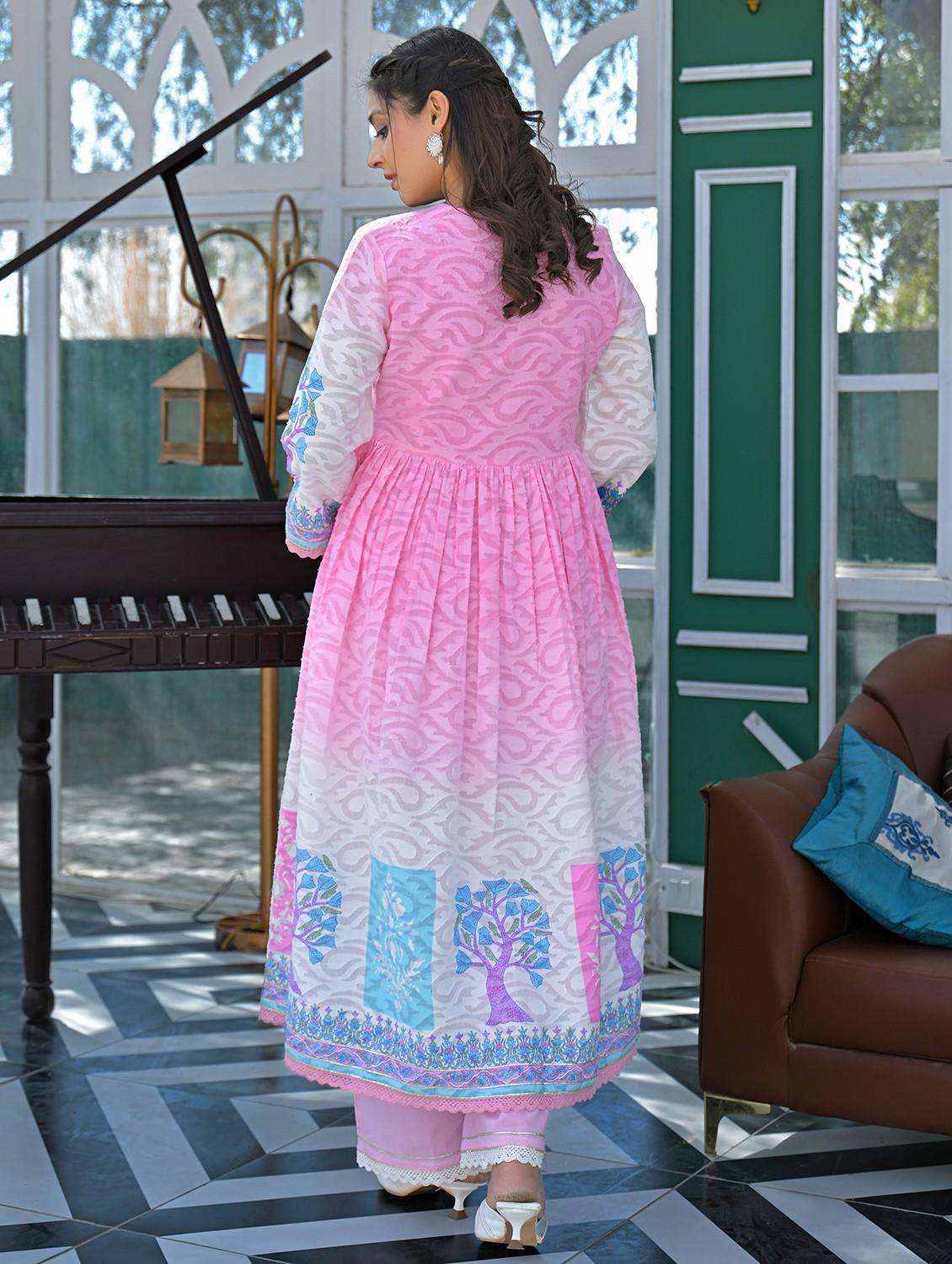 women embroidered three quarter sleeve kurta pant with dupatta set - 22093282 -  Standard Image - 3