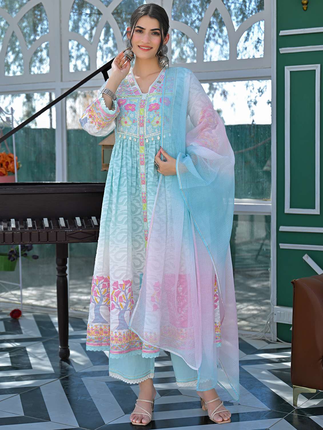 women embroidered three quarter sleeve kurta pant with dupatta set