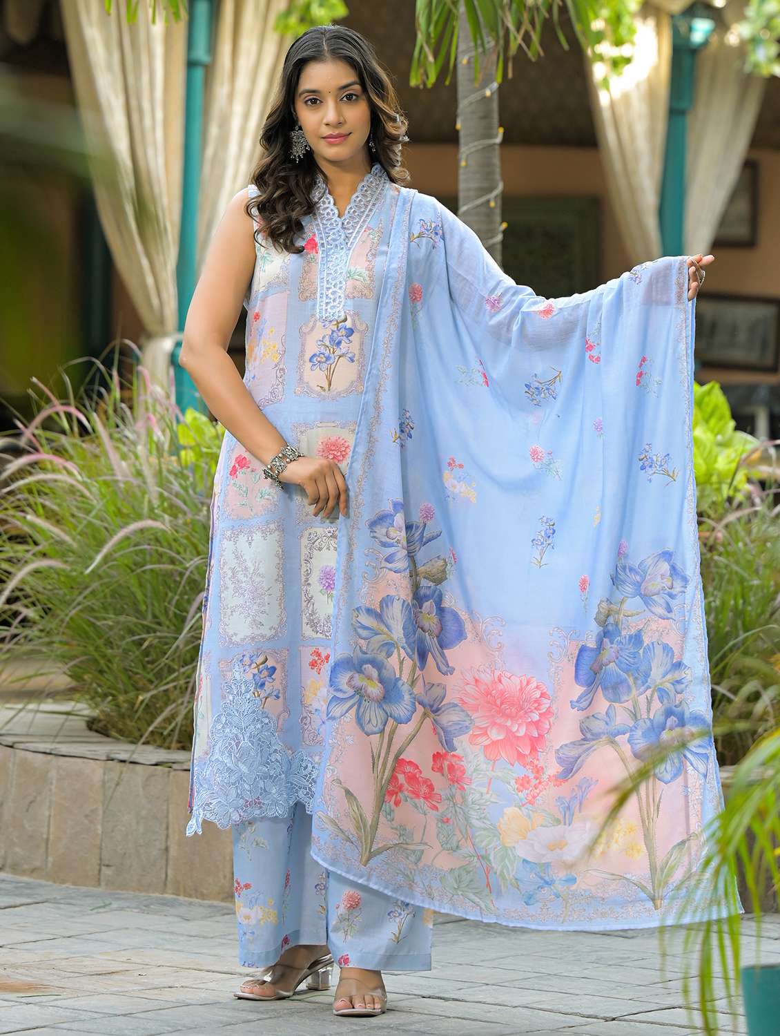 women floral printed sleeveless kurta palazzo with dupatta set - 22093288 -  Zoom Image - 0