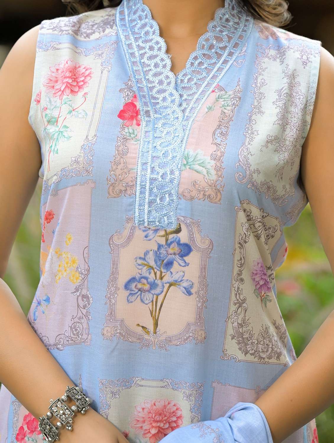 women floral printed sleeveless kurta palazzo with dupatta set - 22093288 - Standard Image - 5