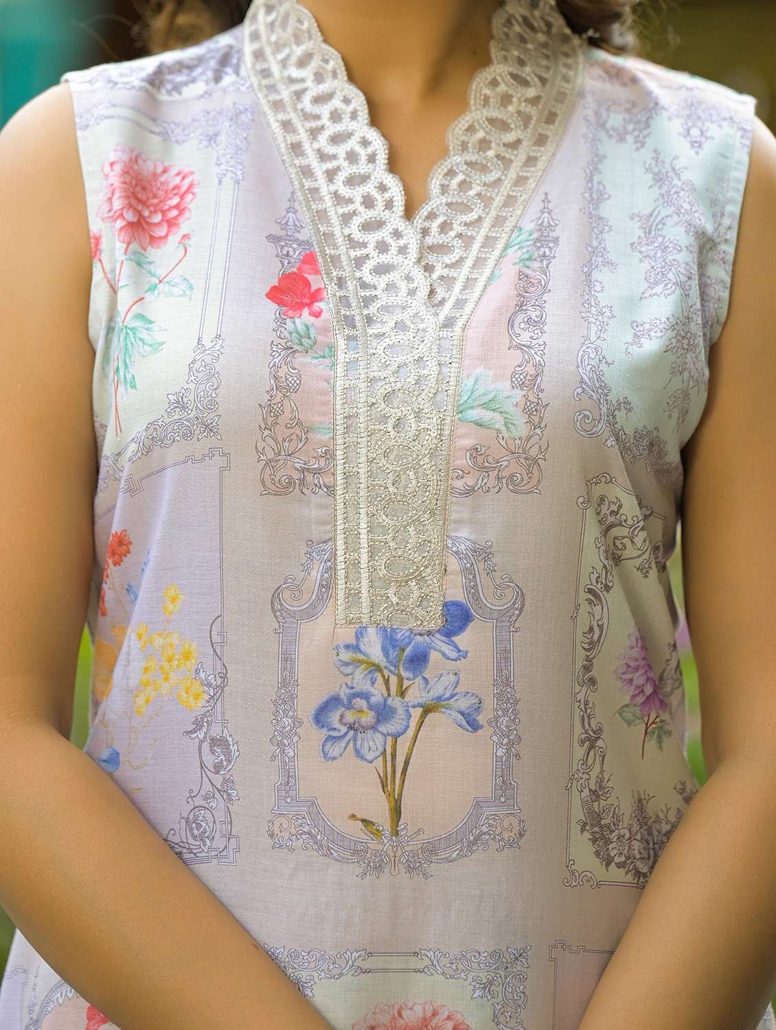 women floral printed sleeveless kurta palazzo with dupatta set - 22093289 - Standard Image - 5