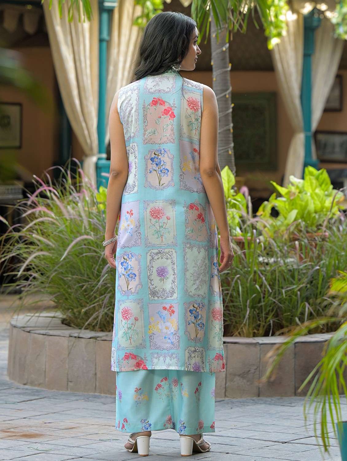 women floral printed sleeveless kurta palazzo with dupatta set - 22093291 - Standard Image - 3