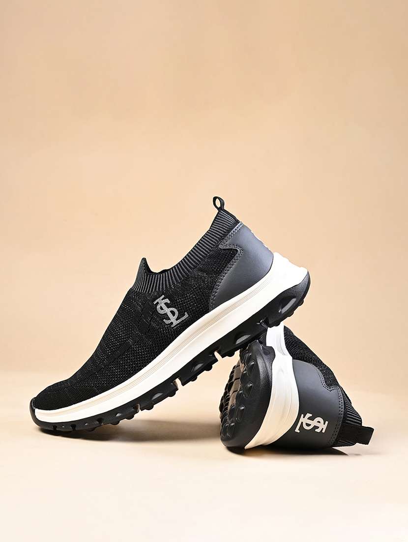 men black slip on sport shoe