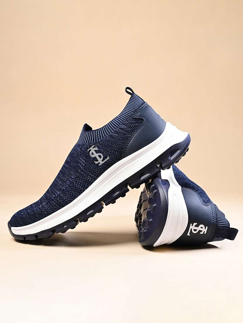 men navy blue slip on sport shoe