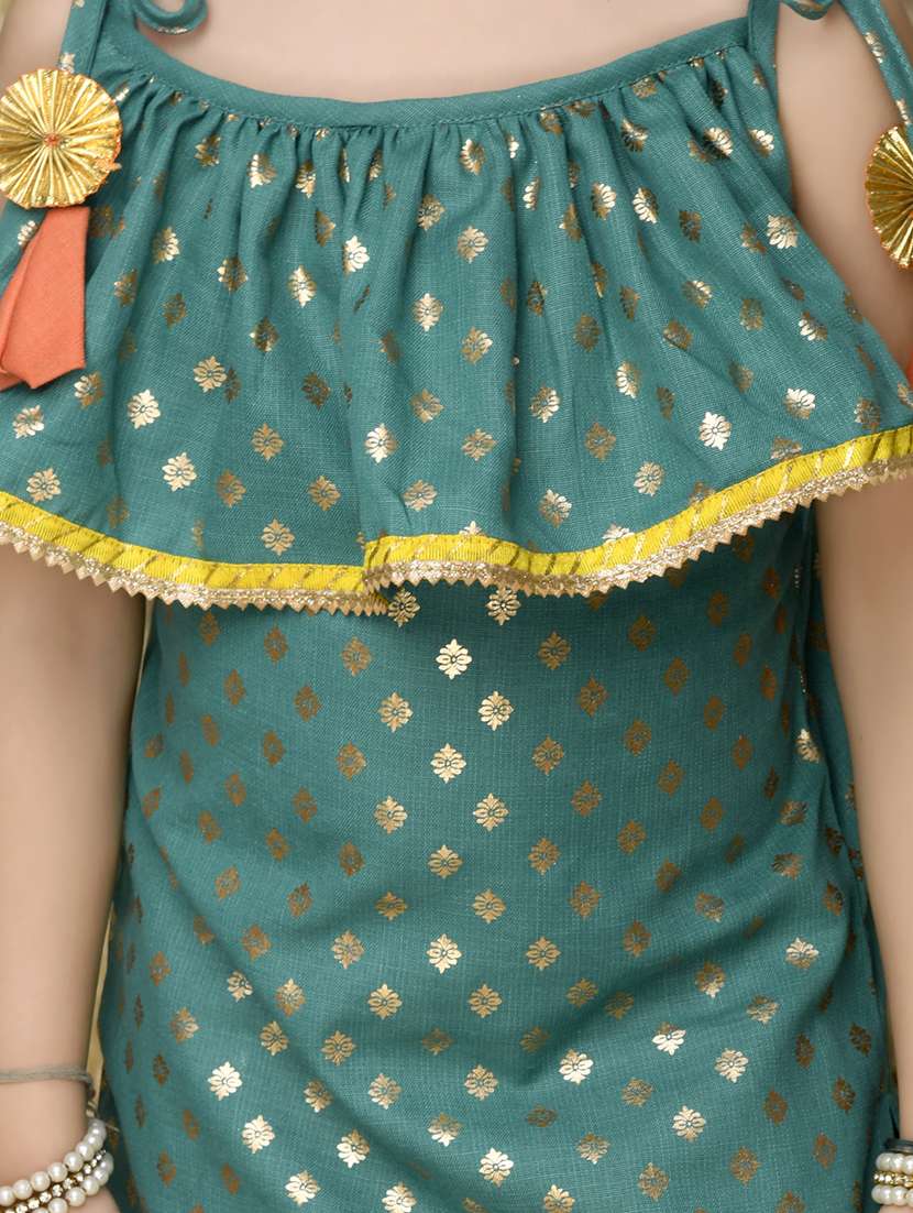 girls foil print dhoti and kurta set  - 22093382 -  Standard Image - 3