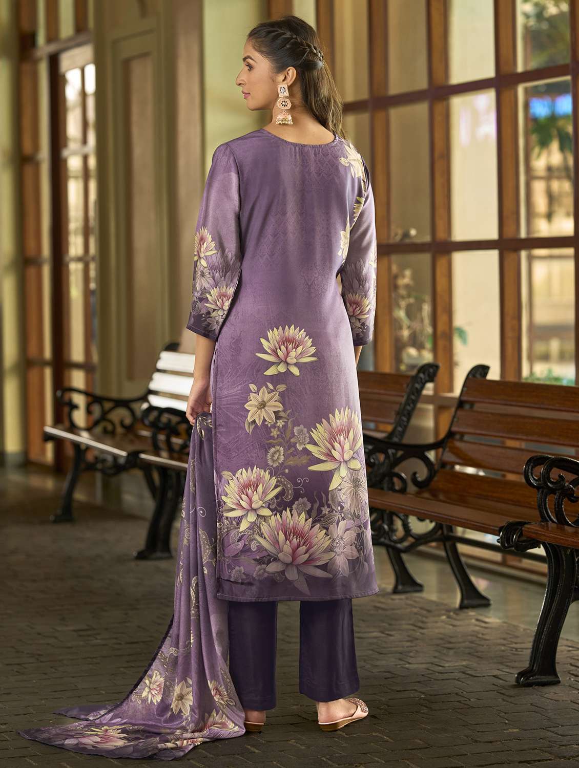 women floral three quarter sleeve kurta pant with dupatta set - 22093578 - Standard Image - 3