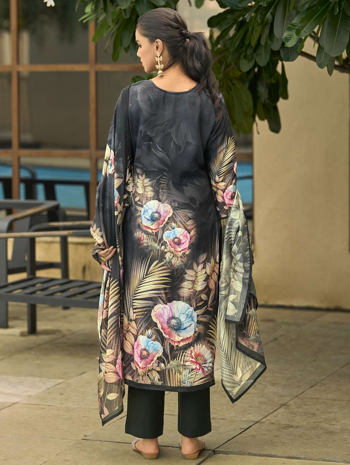 women floral three quarter sleeve kurta pant with dupatta set - 22093579 - Standard Image - 3