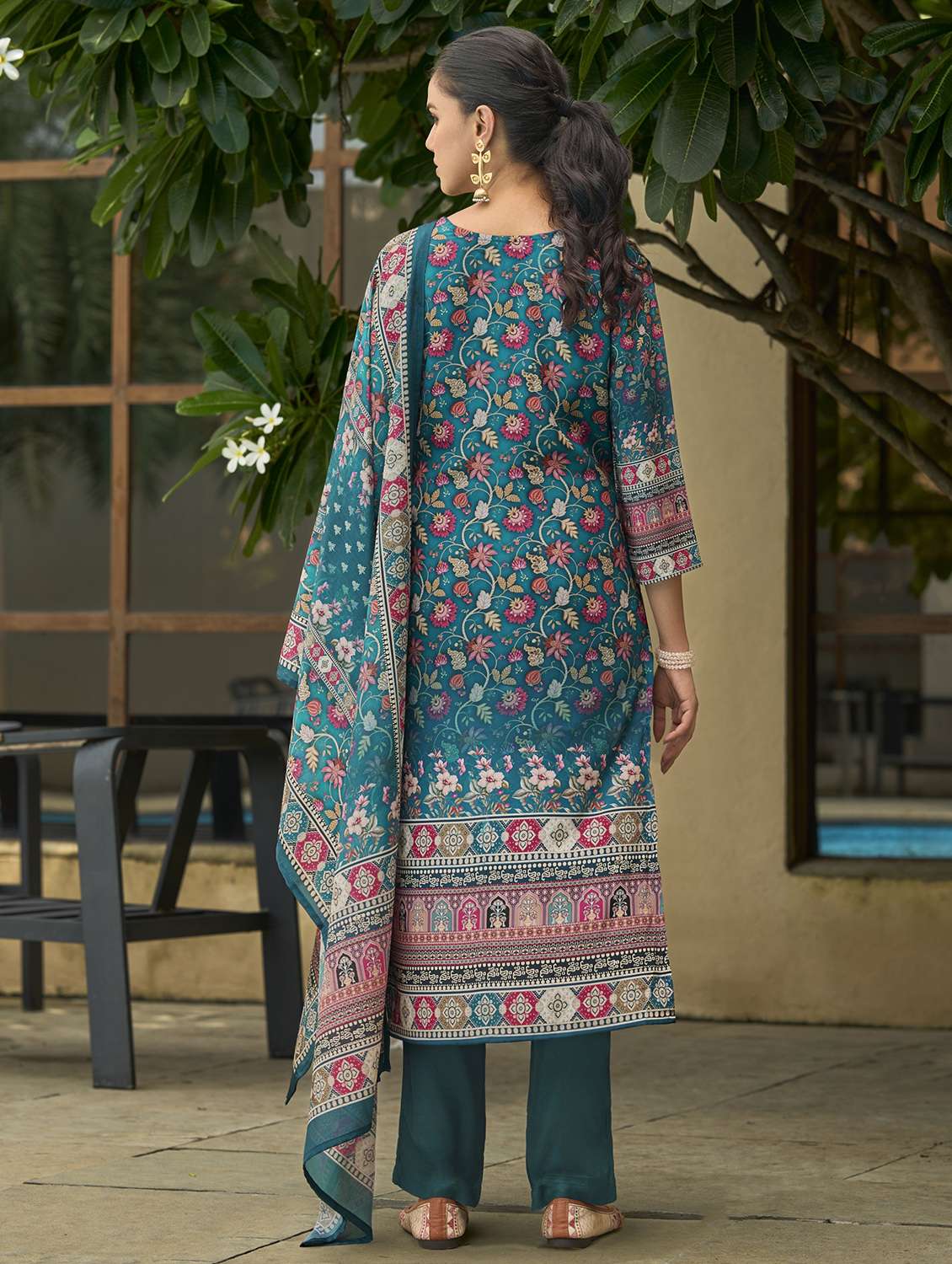 women floral three quarter sleeve kurta pant with dupatta set - 22093580 -  Standard Image - 3