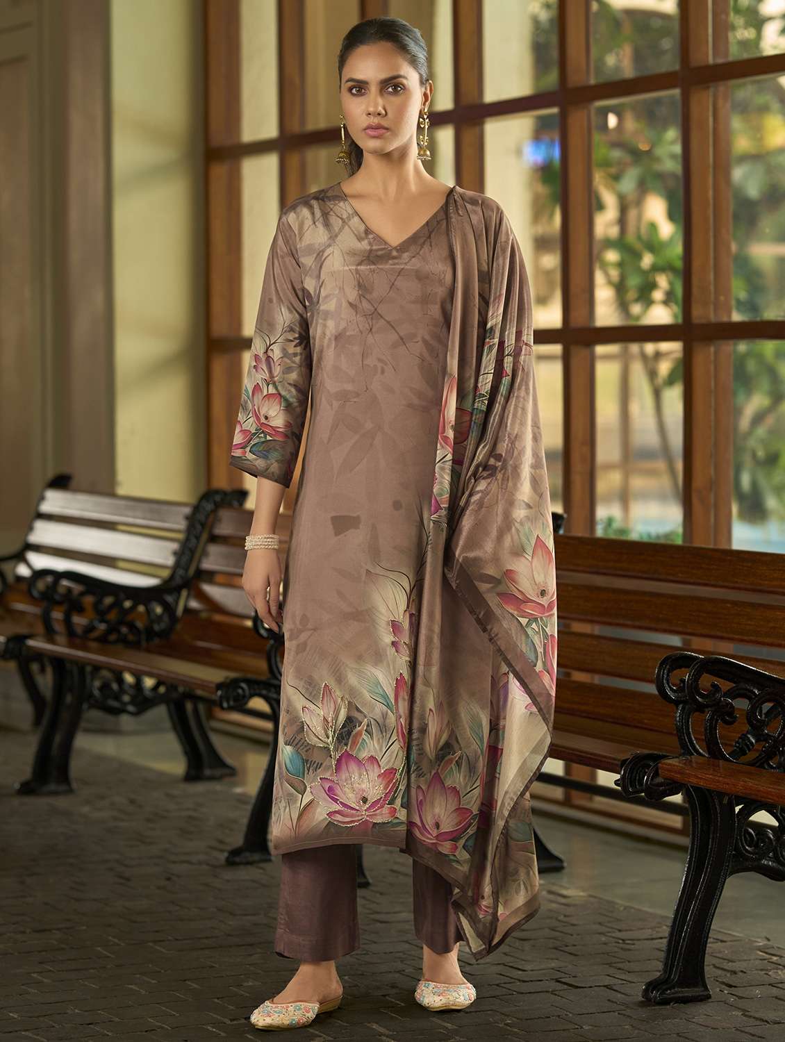 women floral three quarter sleeve kurta pant with dupatta set