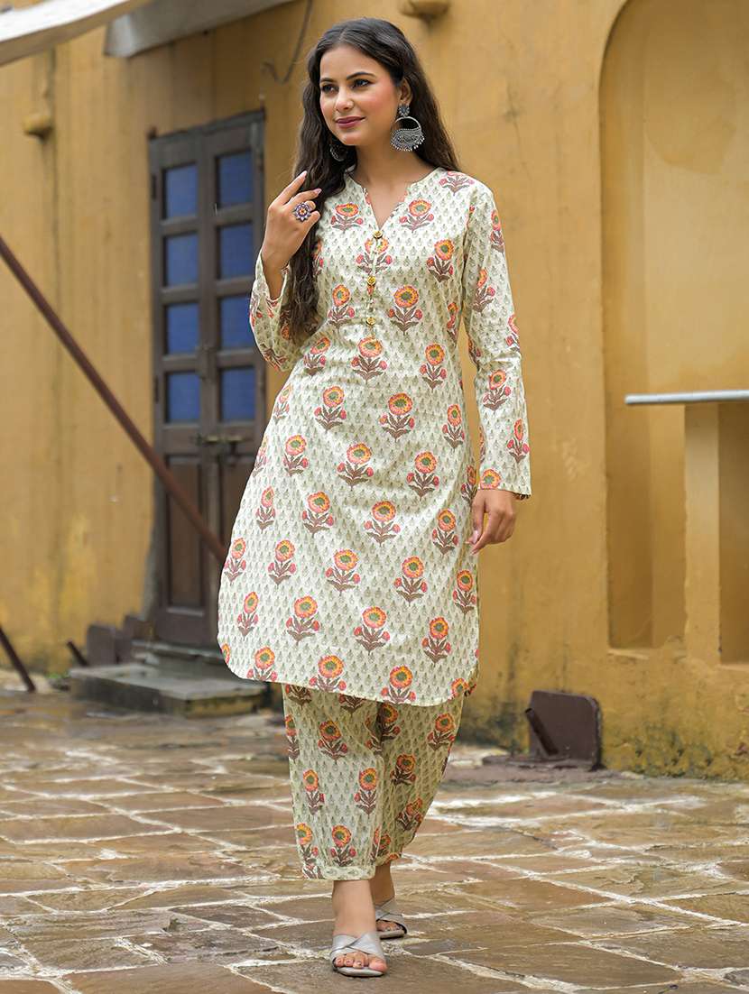 women floral print kurta and salwar co-ord set - 22093913 - Zoom Image - 0