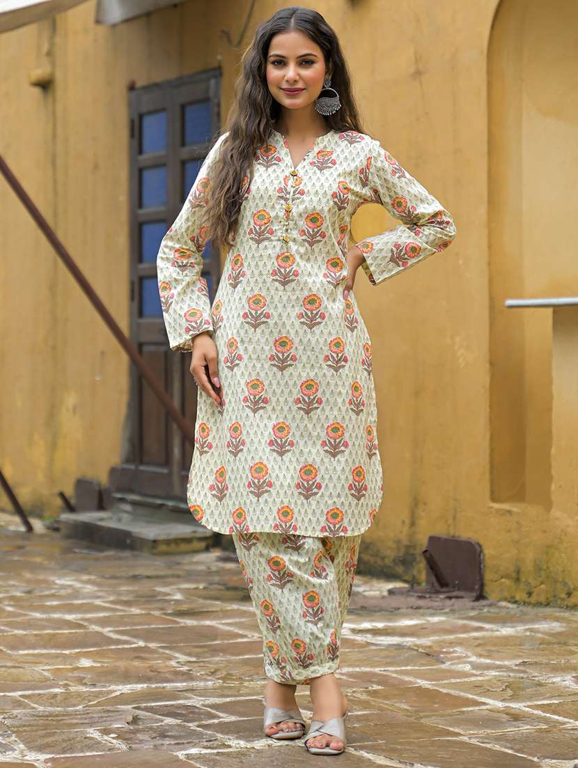 women floral print kurta and salwar co-ord set - 22093913 - Standard Image - 3