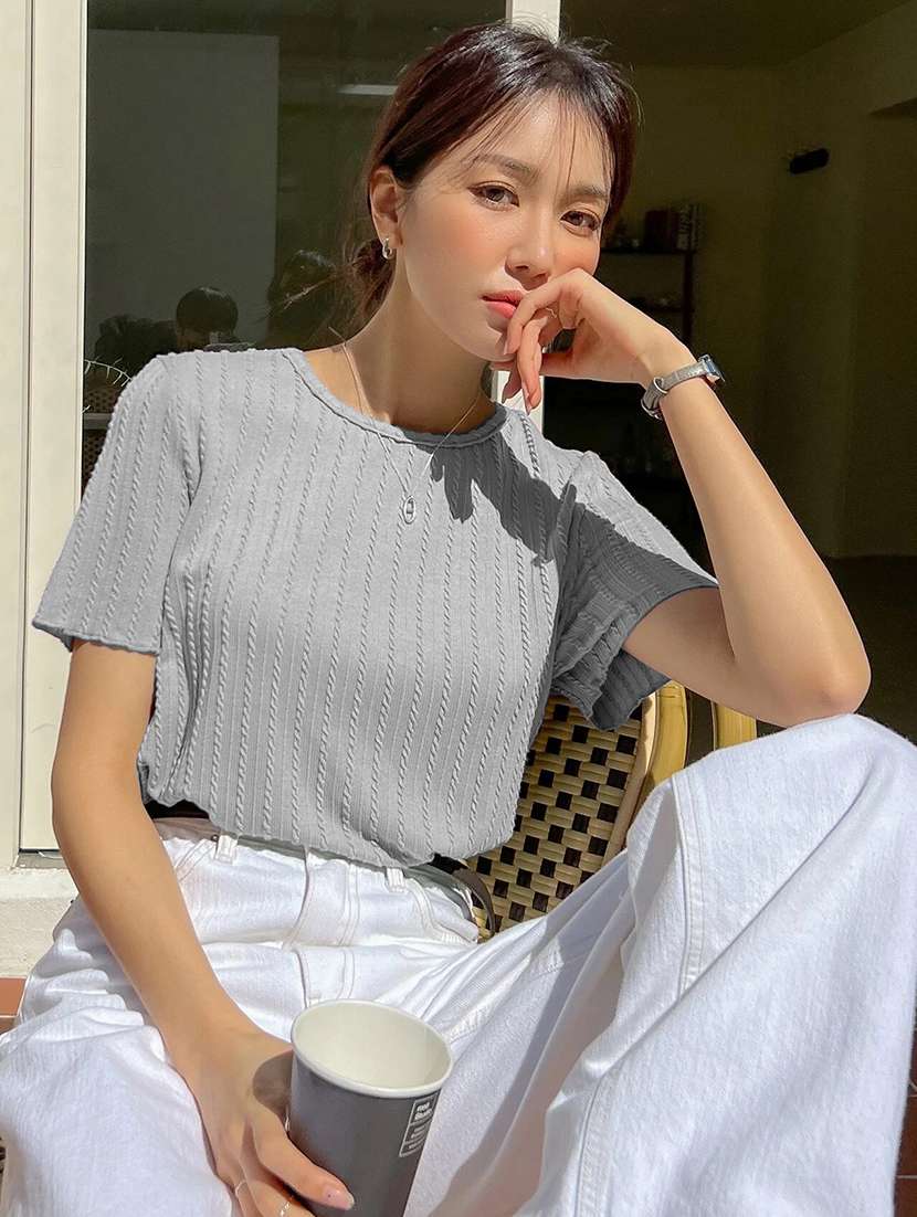 women self designed short sleeve top