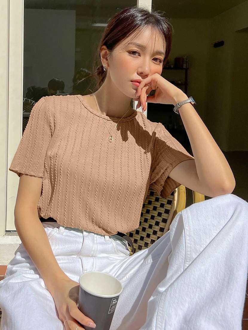 women self designed short sleeve top