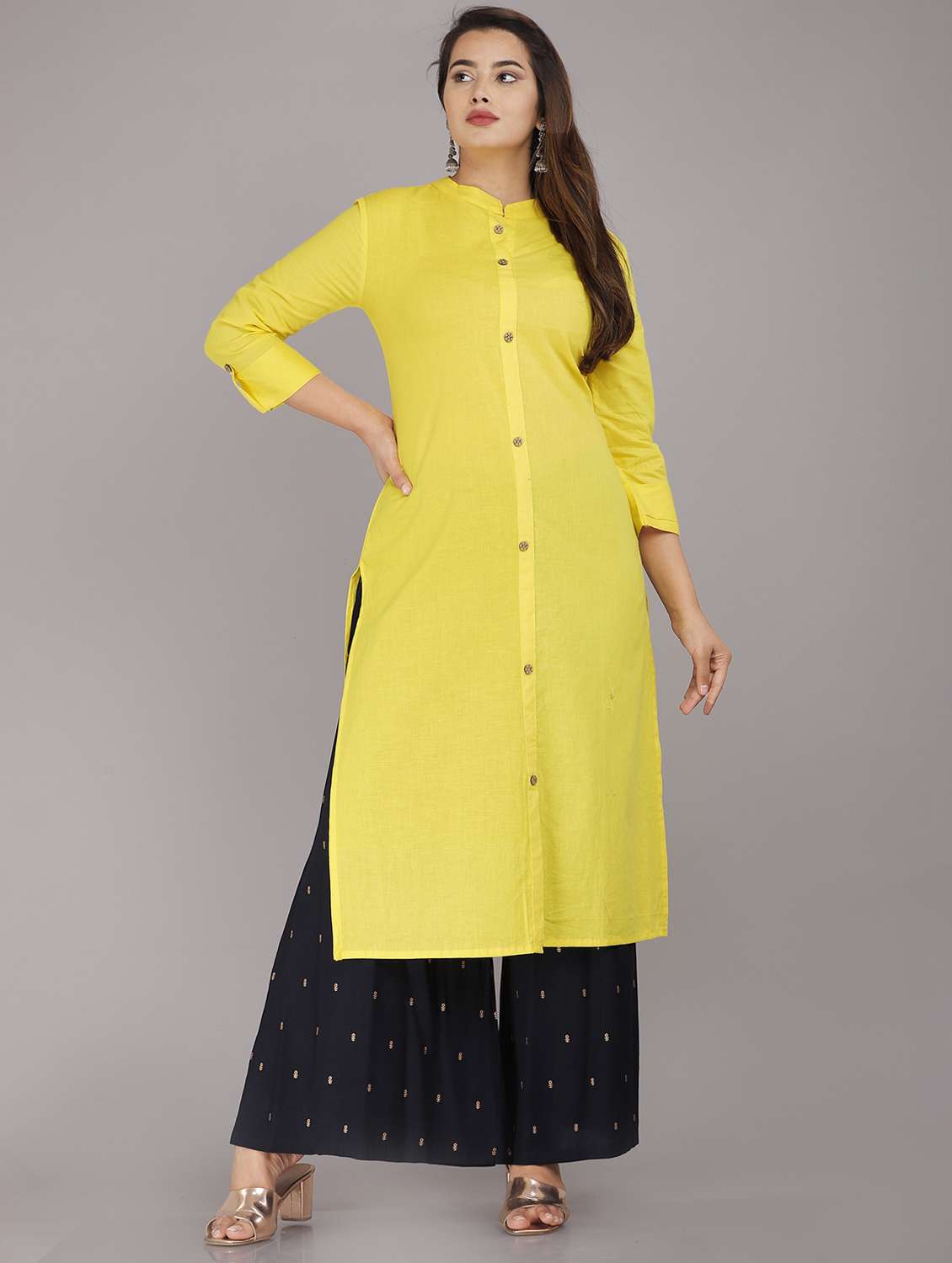 women solid three quarter sleeve straight kurta