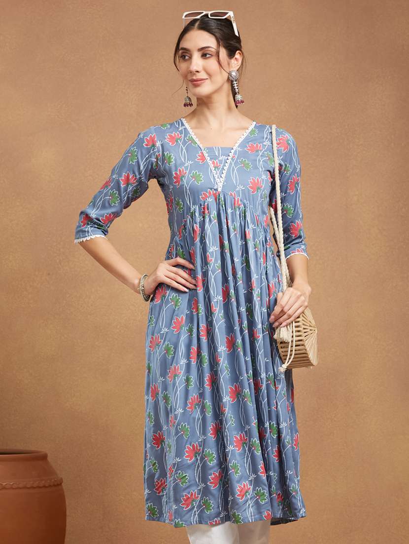 women floral printed three quarter sleeve a-line kurta - 22094414 - Zoom Image - 0
