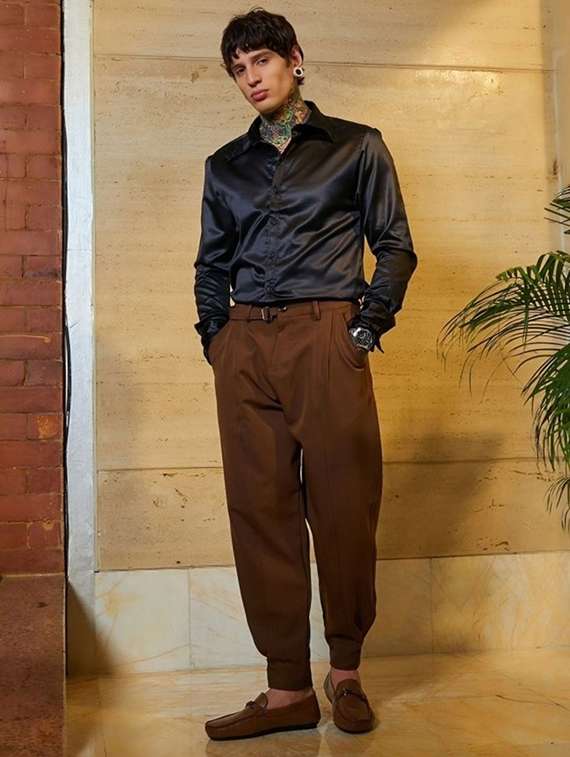 men solid long sleeve regular fit casual shirt - 22094517 -  Standard Image - 3