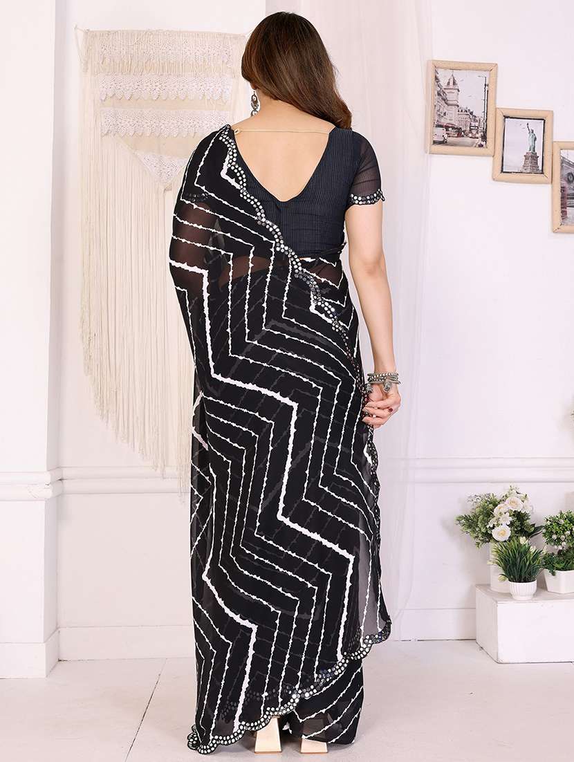 women printed casual wear saree with blouse - 22099894 - Standard Image - 3