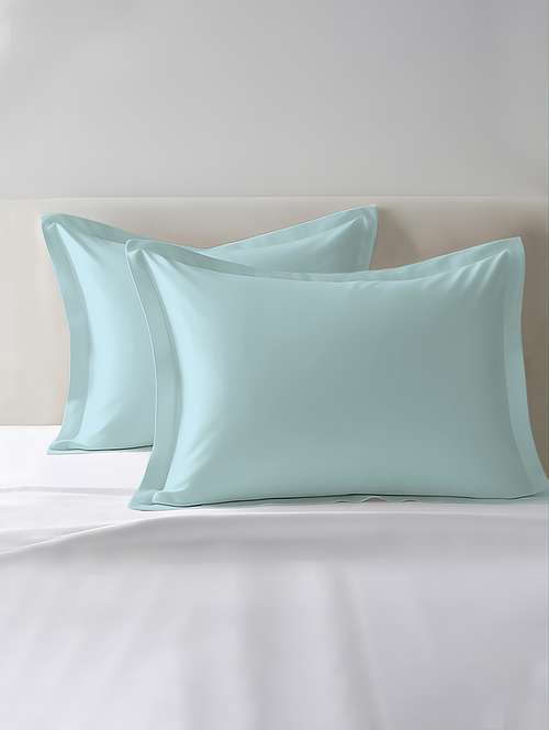 pack of 2 solid pillow - 22100889 -  Standard Image - 0