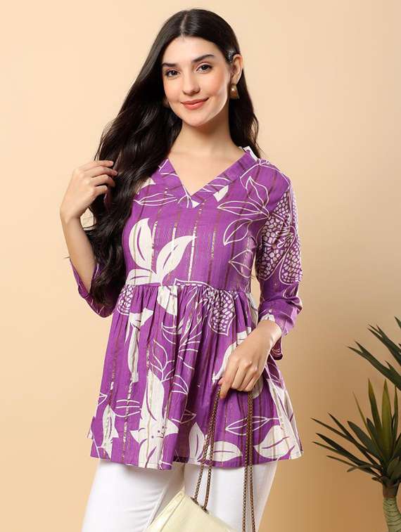 women printed three quarter sleeve flared top - 22100934 -  Zoom Image - 0