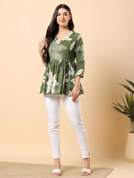 women printed three quarter sleeve flared top - 22100936 - Standard Image - 5
