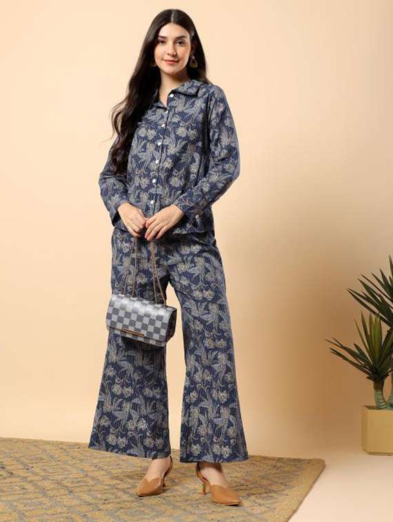 women floral long sleeve shirt & trouser co-ord set - 22100940 - Zoom Image - 0