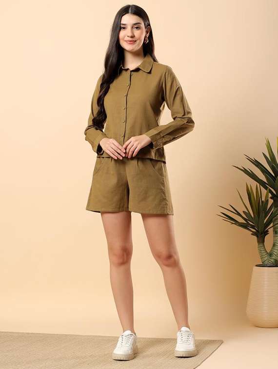 women solid long sleeve shirt & shorts co-ord set - 22100953 -  Zoom Image - 0