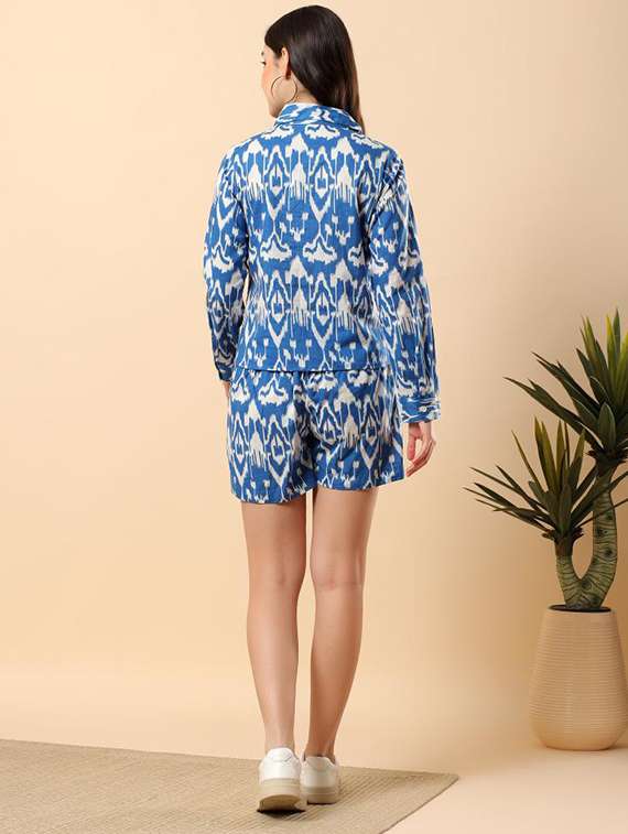 women ikat printed long sleeve shirt & shorts co-ord set - 22100961 - Standard Image - 3
