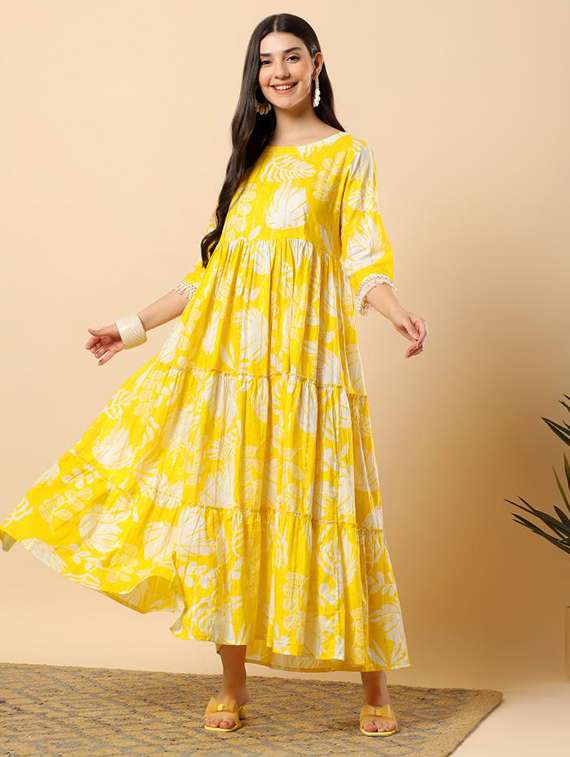 women printed round neck tiered ethnic dress