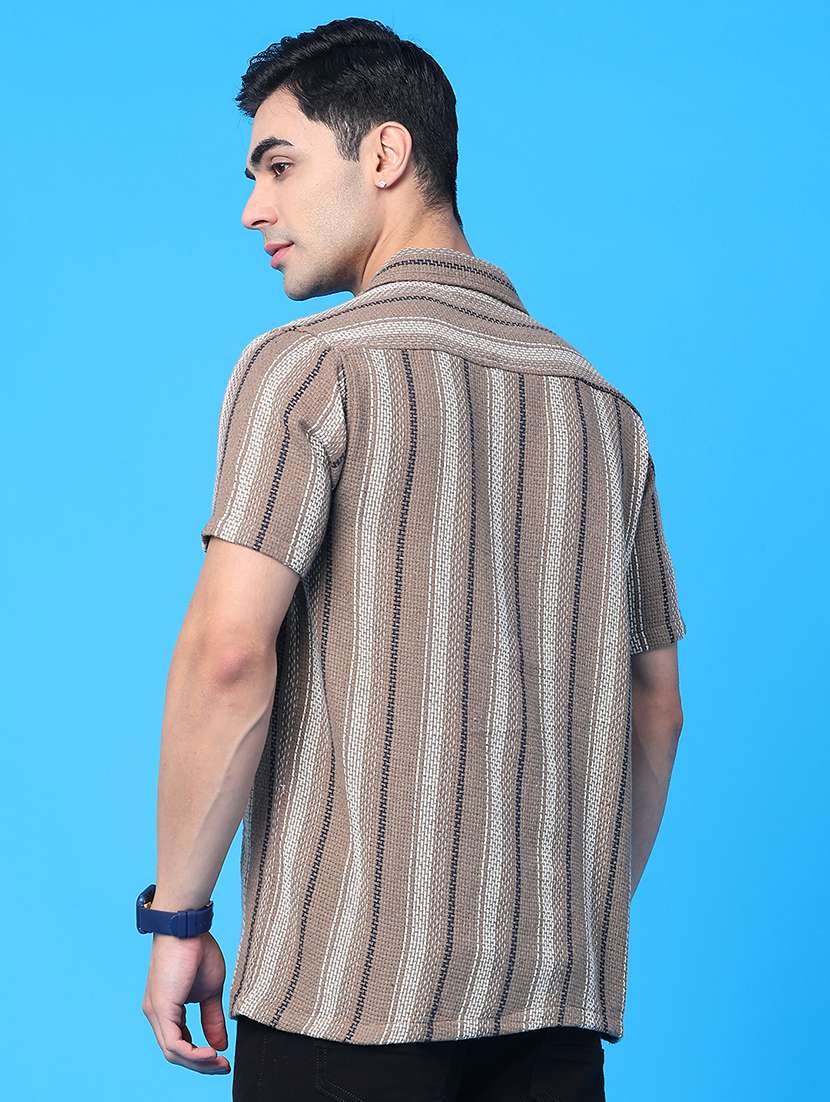 men striped short sleeve regular fit casual shirt - 22101199 -  Standard Image - 3