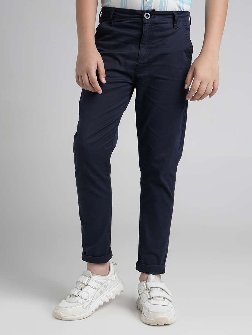 boys solid mid rise chinos
