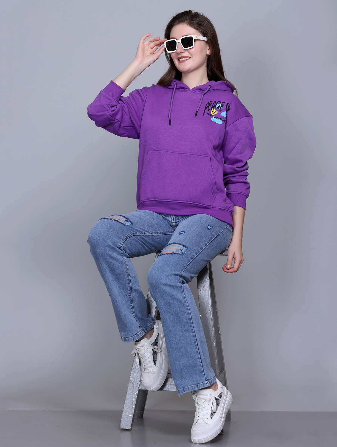 women printed long sleeve hooded sweatshirt - 22101599 -  Standard Image - 3